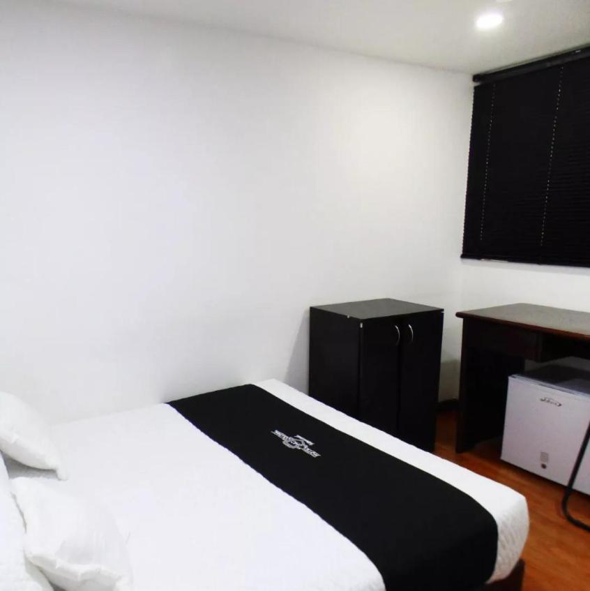 Hotel Colonial Internacional Bogotá Dış mekan fotoğraf